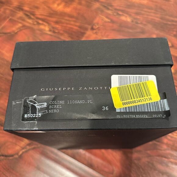 -Giuseppe Zanotti Coline embellished sandals size EU36( US 6)and EU 35,5( US5,5) - Picture 11 of 14